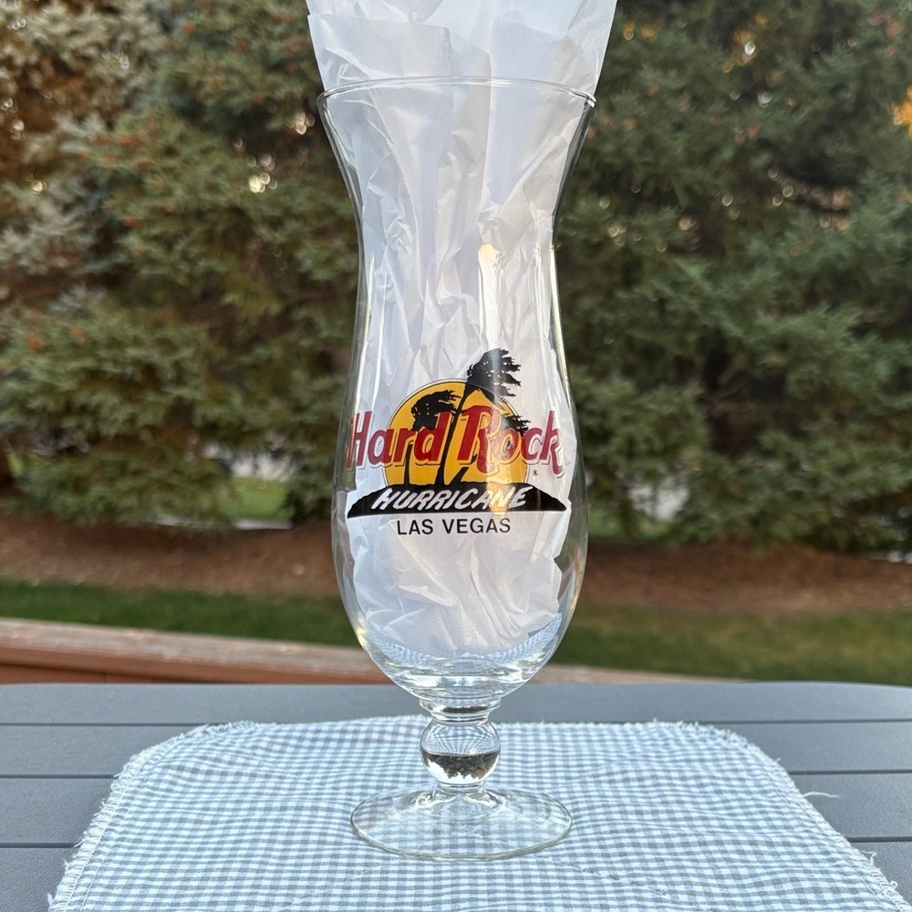 Vintage Harley-Davidson Vegas & Hard Rock Cafe Vegas Hurricane Beer Glass - Picture 5 of 16
